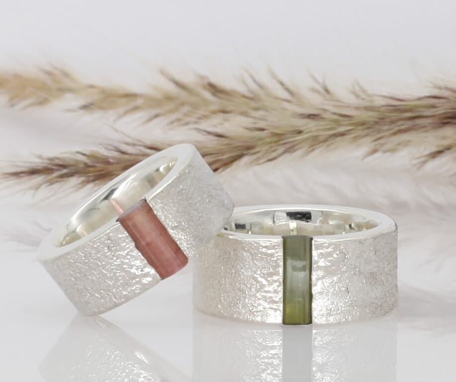 Anillo Jian con Turmalina en tensión