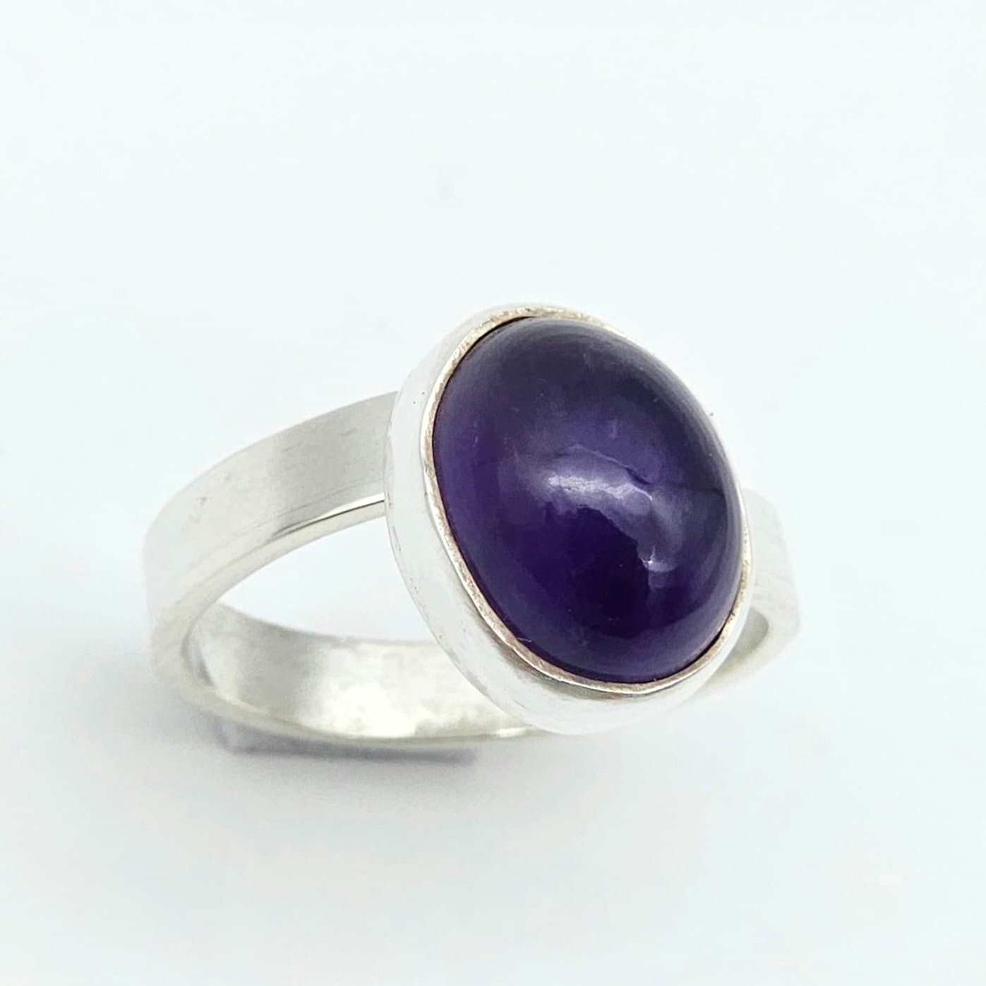 Anillo ajustable con Amatista