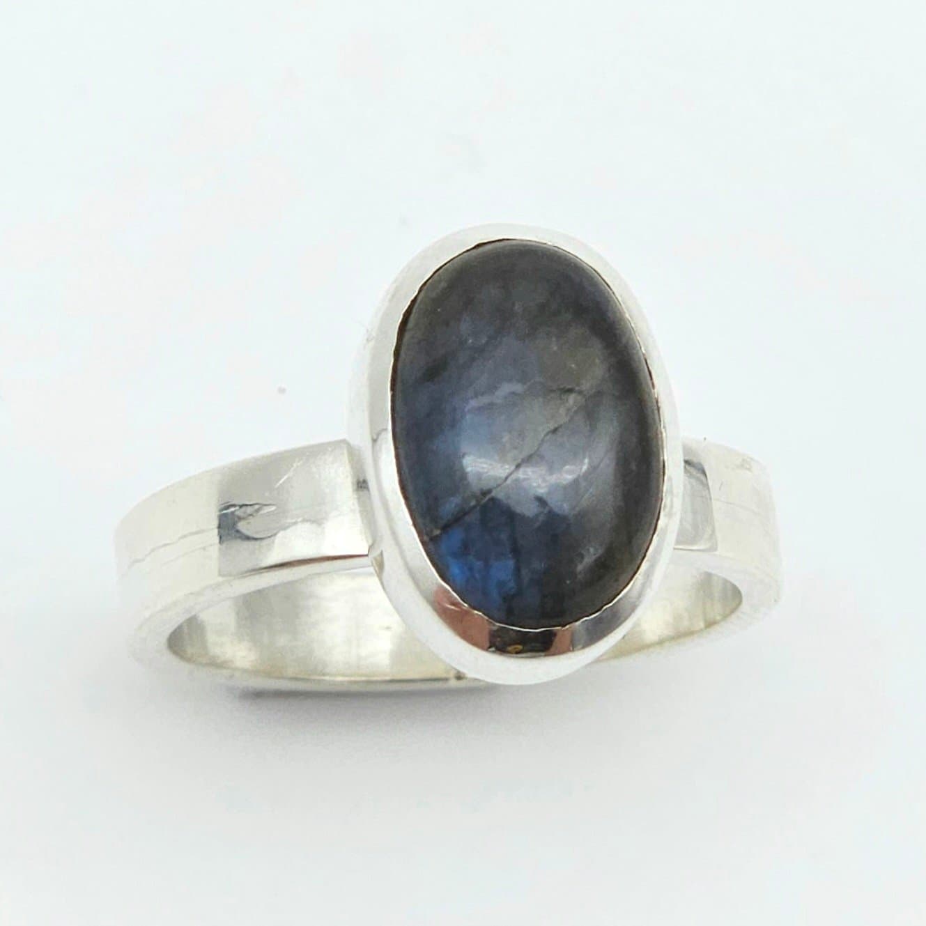Anillo con Labradorita