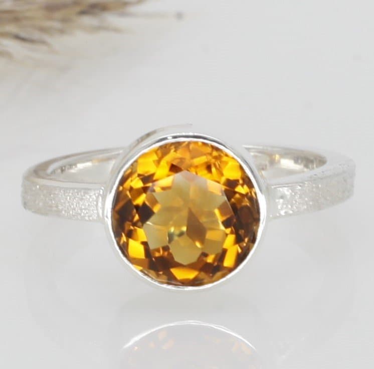 Anillo Ale con citrino XL talla brillante